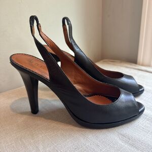 UNISA Deca Black Leather Peep Toe Slingback Heels Platform Size 7B Chic
